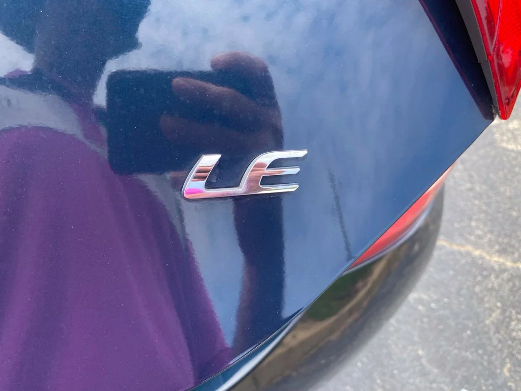 Used 2019 Blue Toyota LE image 14