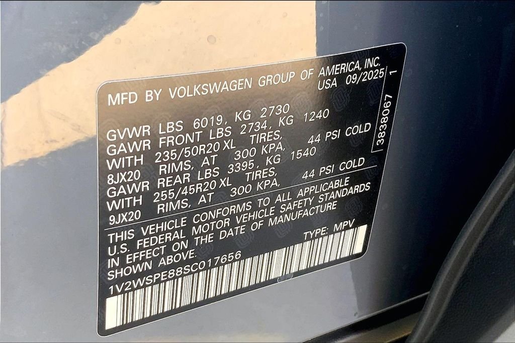 Used 2025 Pure Gray Volkswagen Pro S image 8
