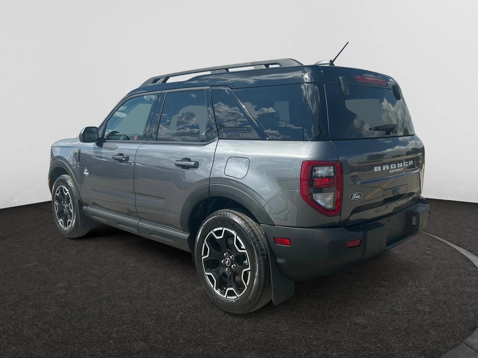 New 2026 Carbonized Grey Metallic Ford Outer Banks image 3