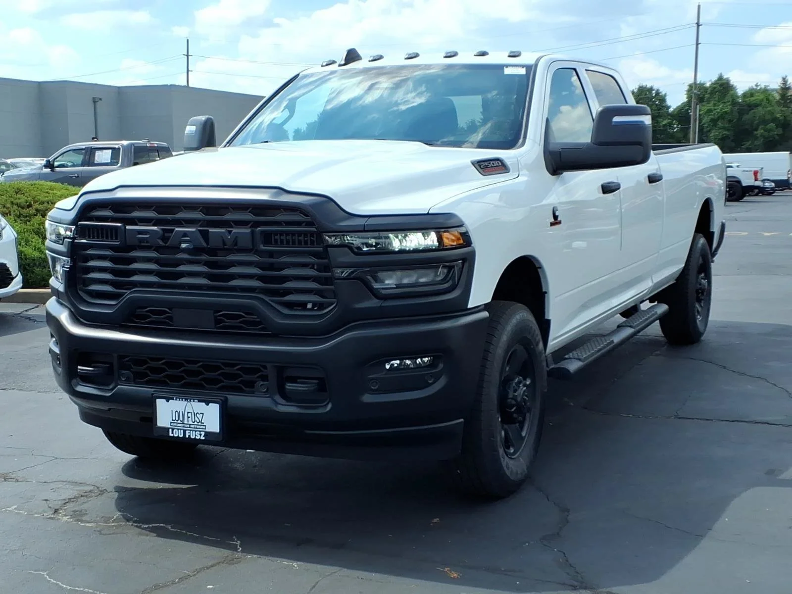 New 2026 Bright White Clear-Coat Exterior Paint RAM Tradesman image 2