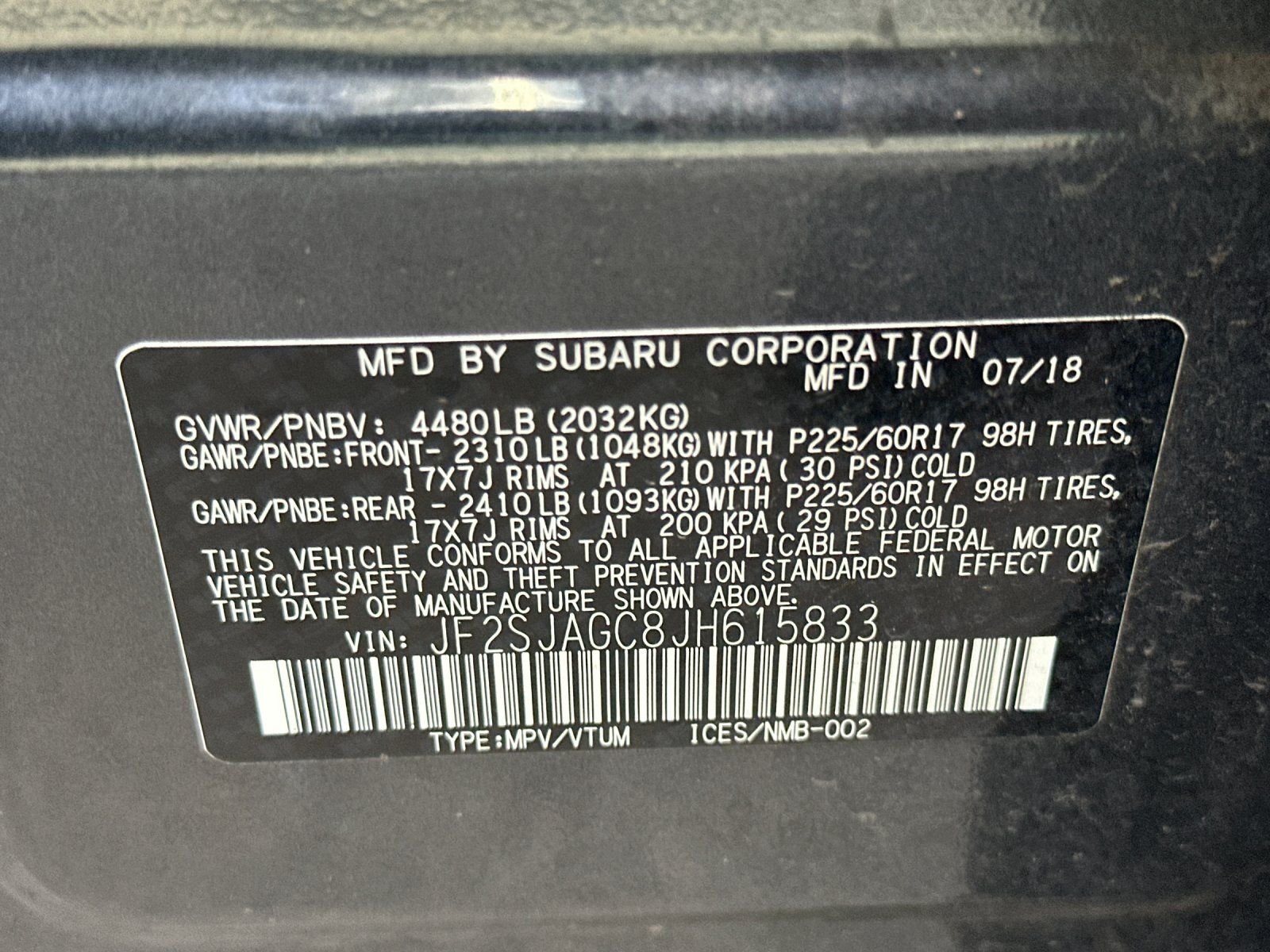 Used 2018 Dark Gray Metallic Subaru 2.5i Premium image 26