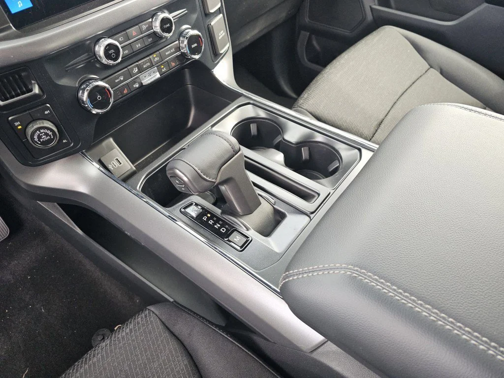 New 2026 Carbonized Gray Metallic Ford XLT image 35