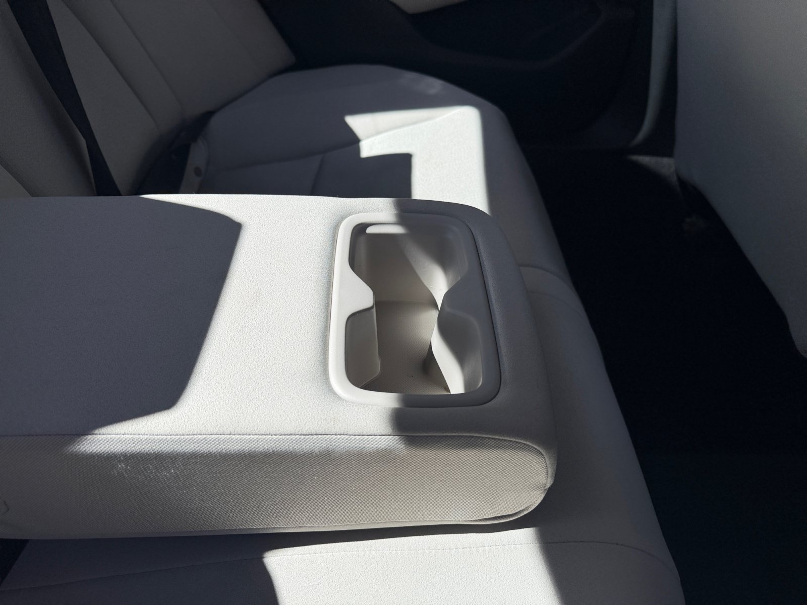 2018 Honda Accord LX - Photo 33