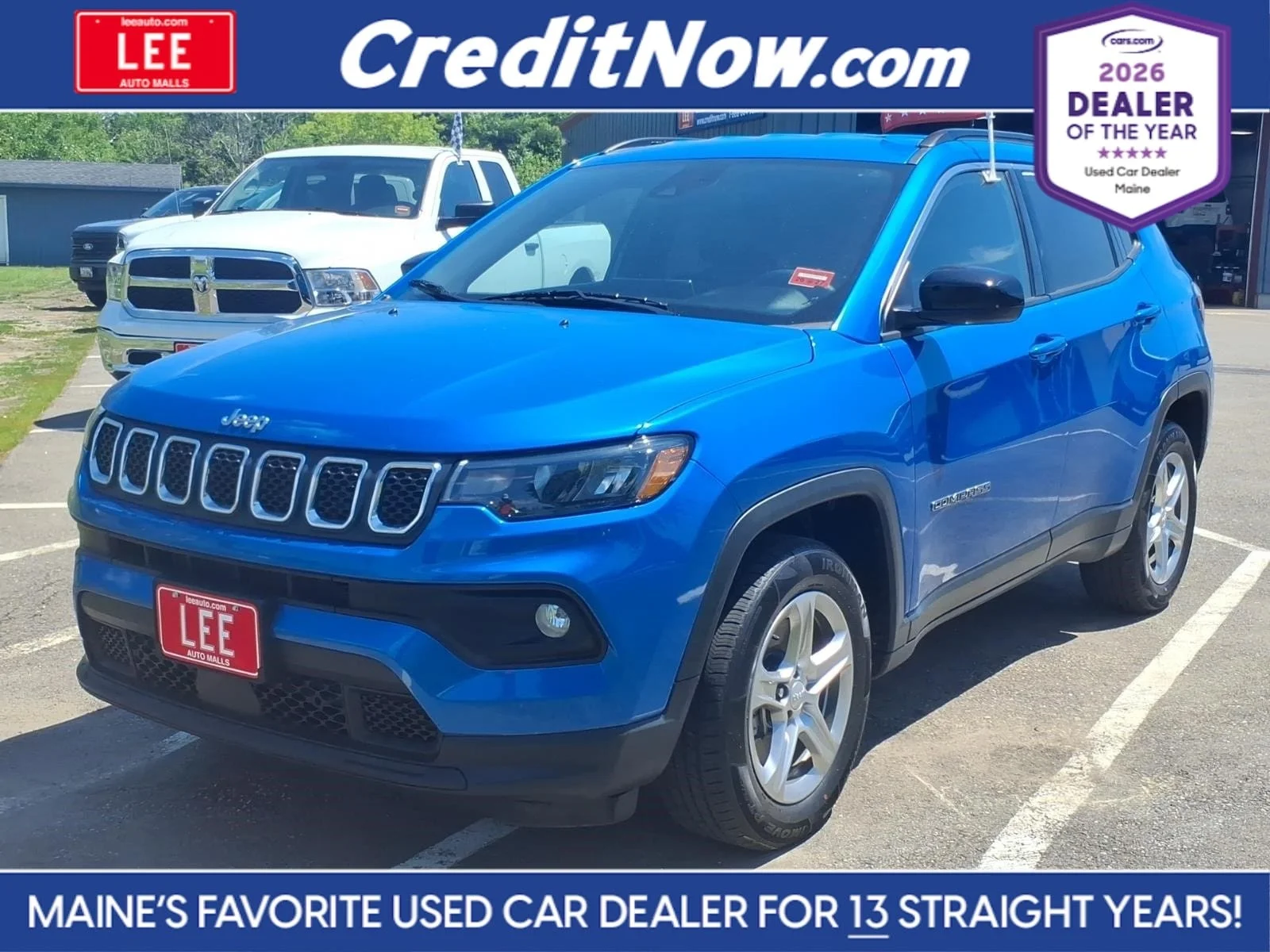 Used 2024 Blue Pearl Jeep Latitude image 1