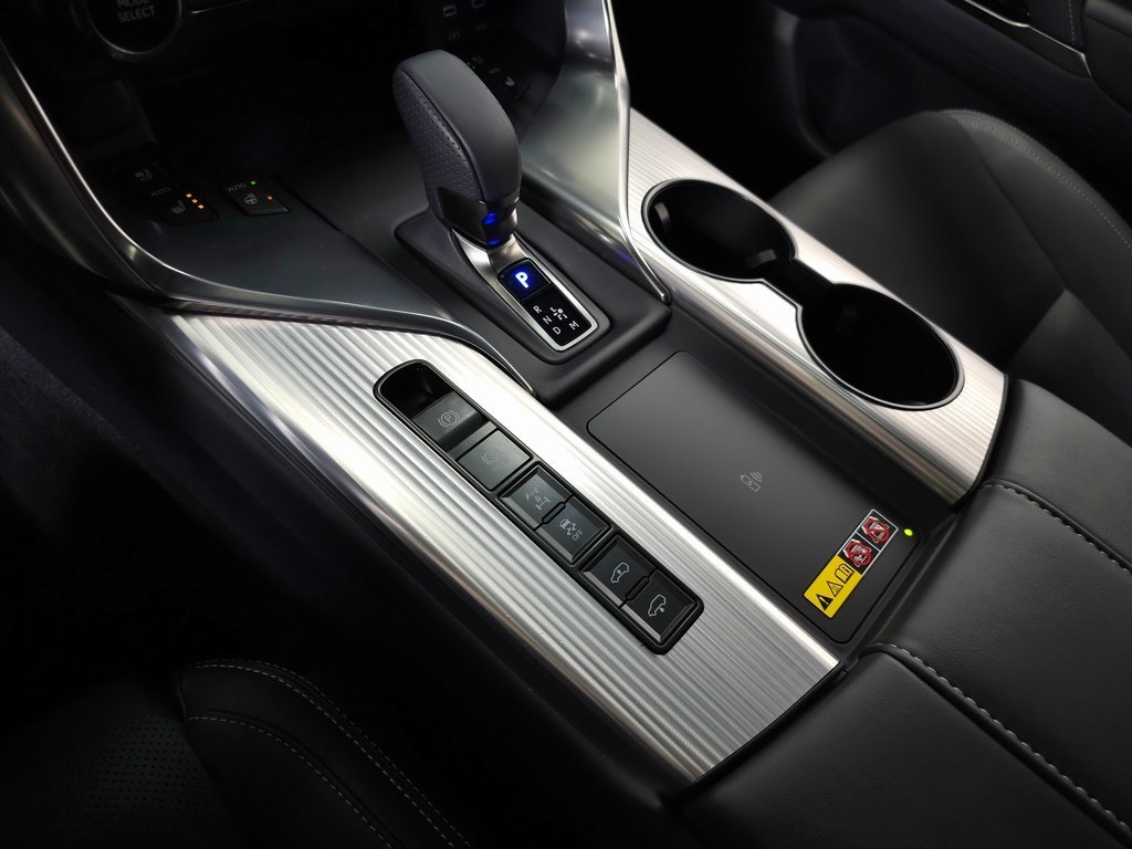 2025 LEXUS LX - Image 34