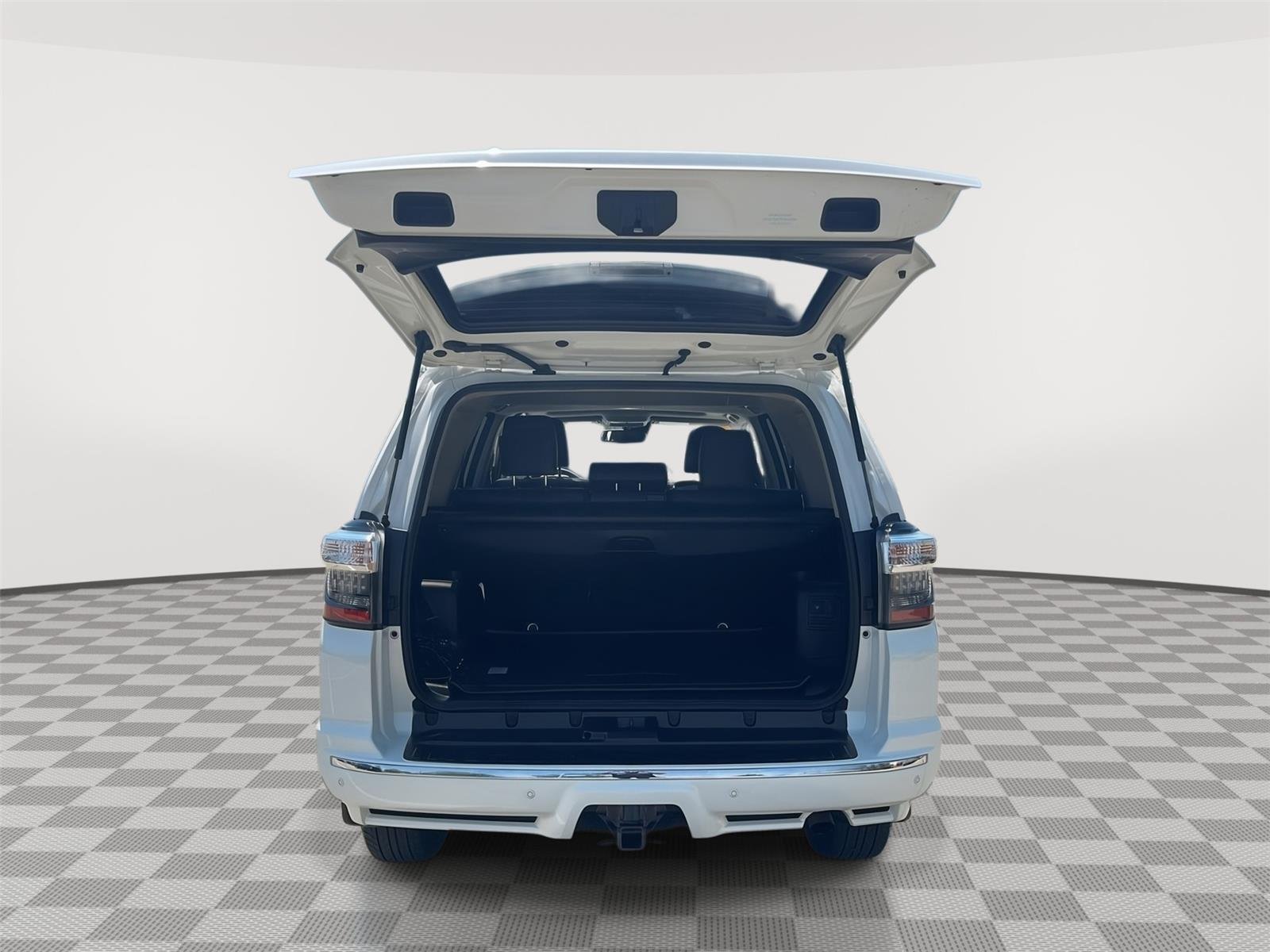 Used 2023 Blizzard Pearl Toyota Limited image 36