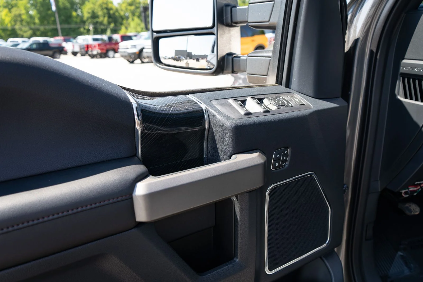Used 2022 Gray Ford Platinum image 37