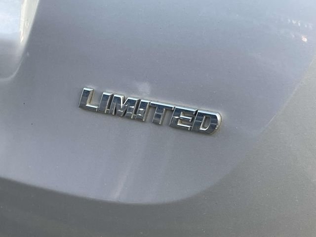 Used 2015 Silver Toyota Limited image 10