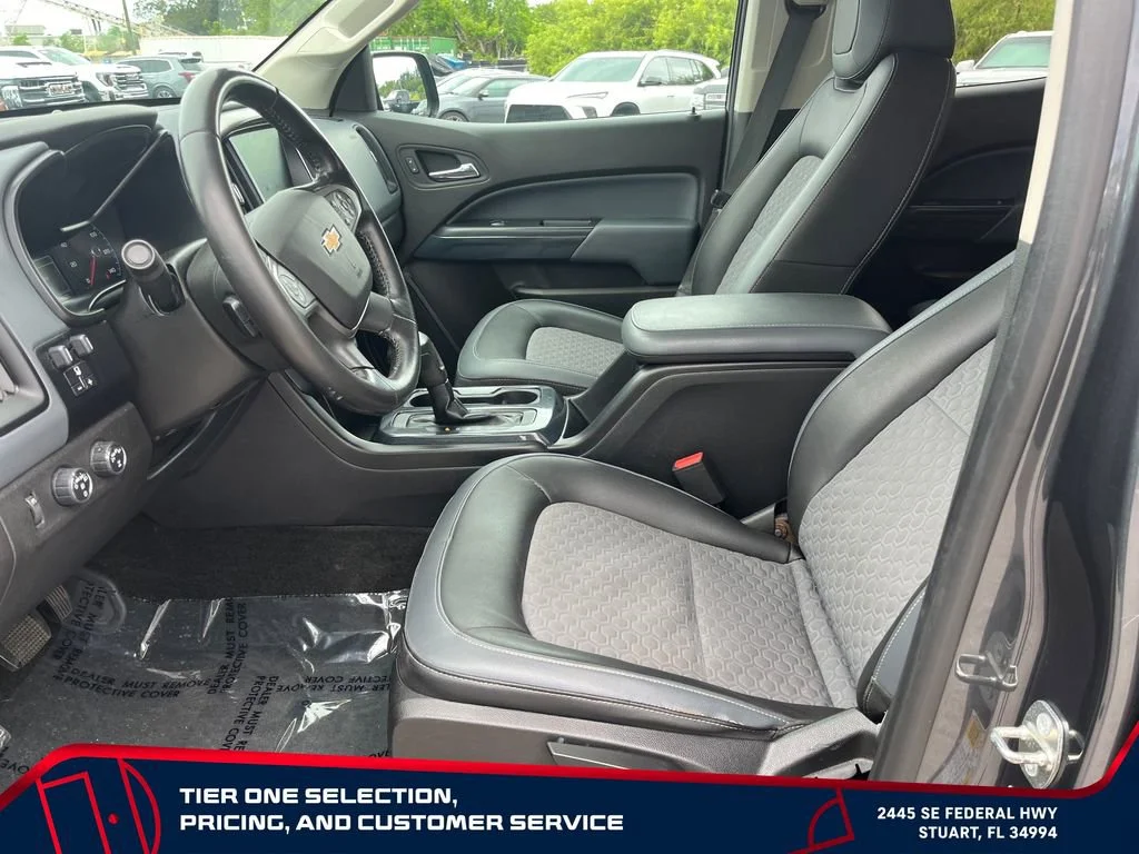 Used 2017 CYBER GRAY METALLIC Chevrolet 4WD Z71 image 9
