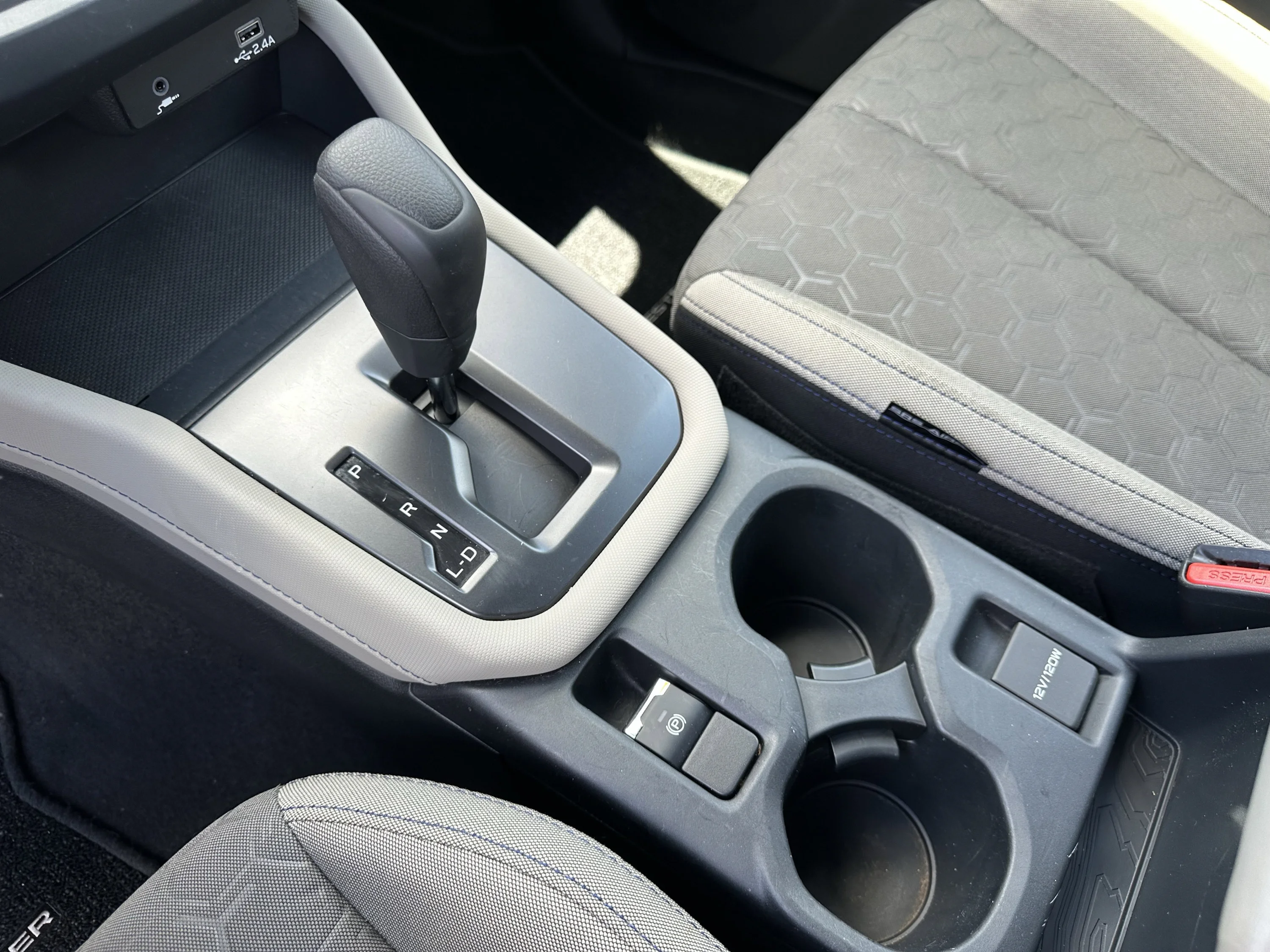 Used 2025 Magnetite Gray Metallic Subaru Base image 26
