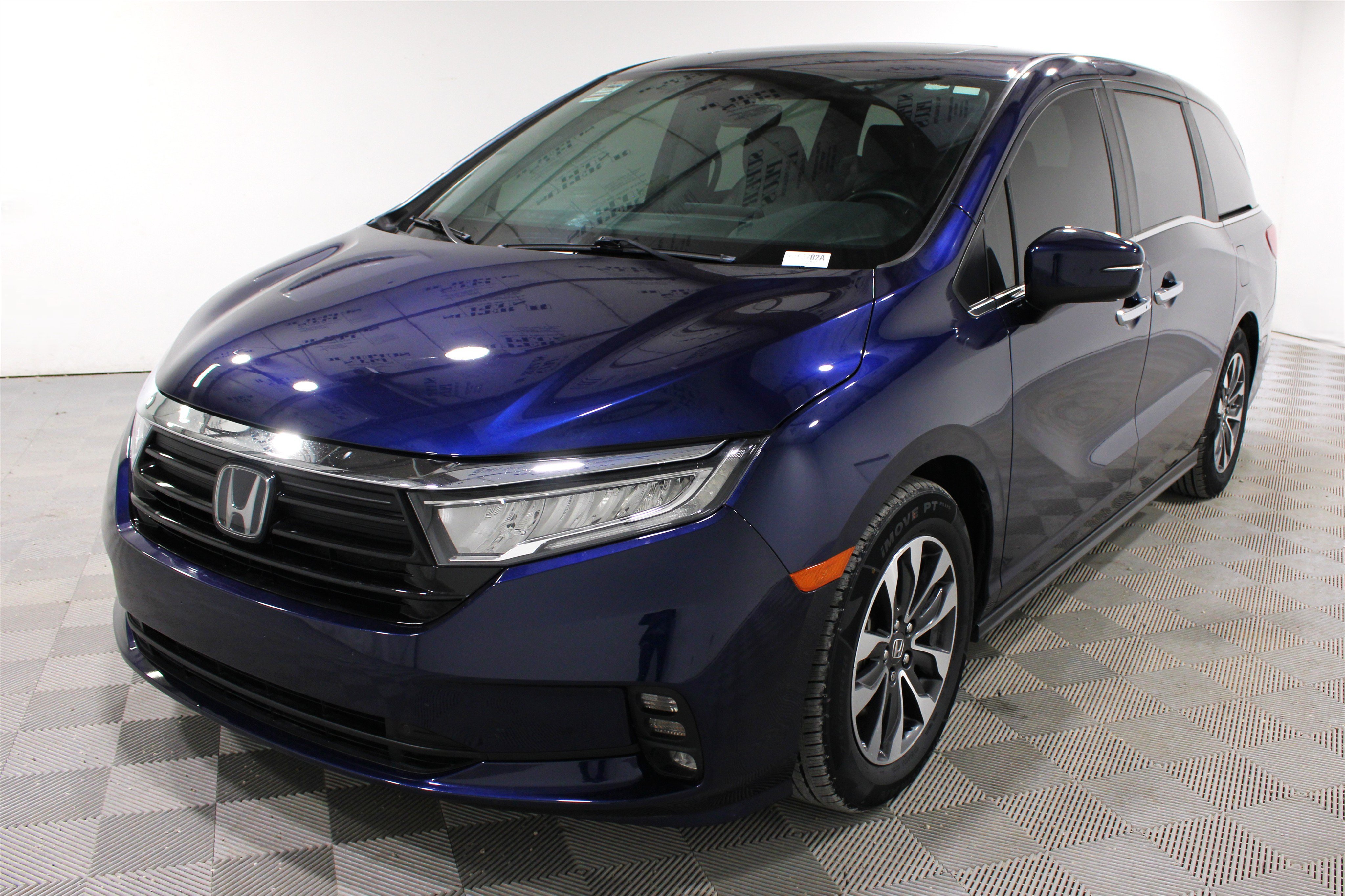 Used 2024 Blue Honda EX-L image 34