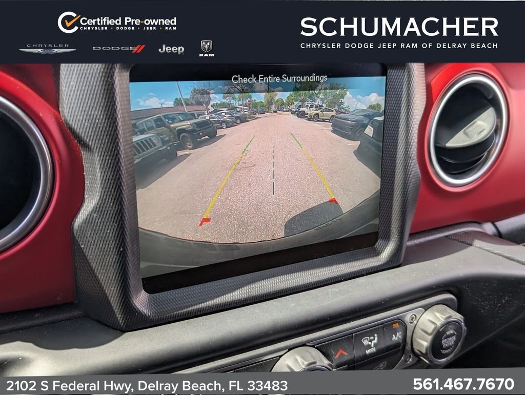 Used 2022 Gray Jeep Rubicon image 17