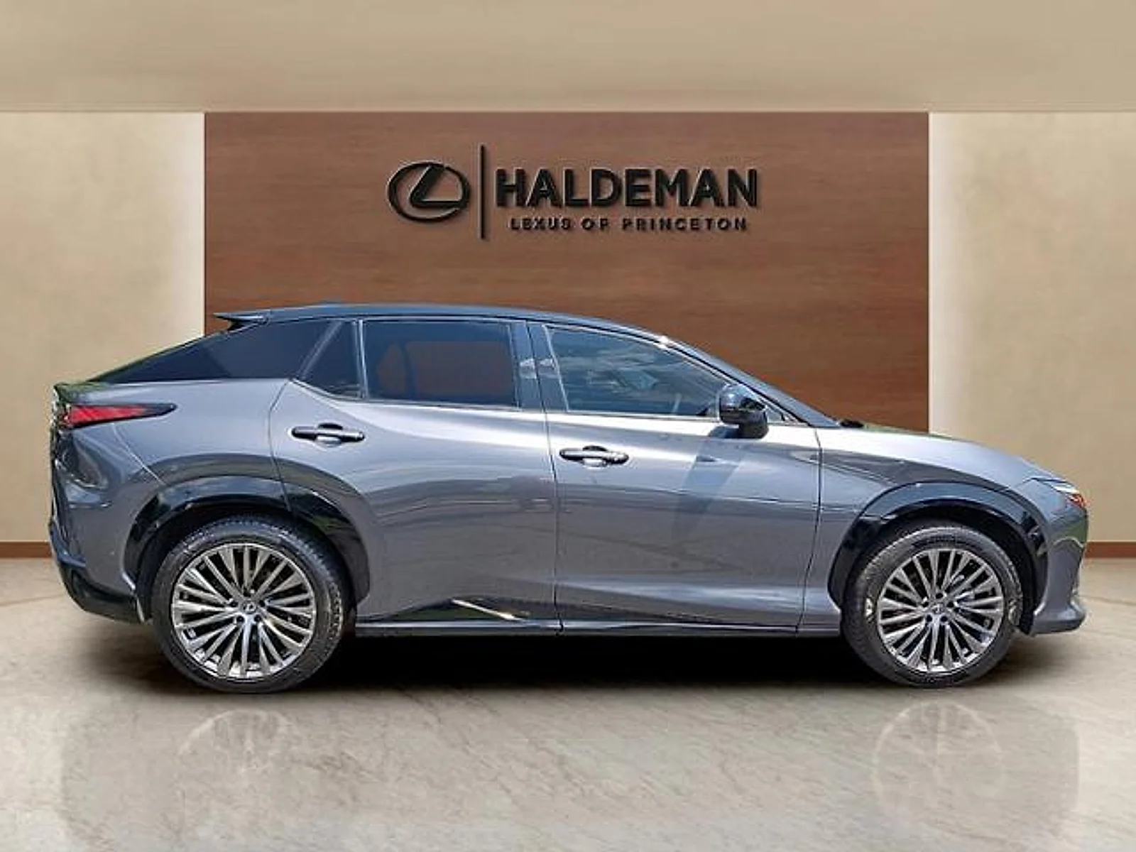 Certified Used 2023 Cloudburst Gray Lexus Luxury image 7