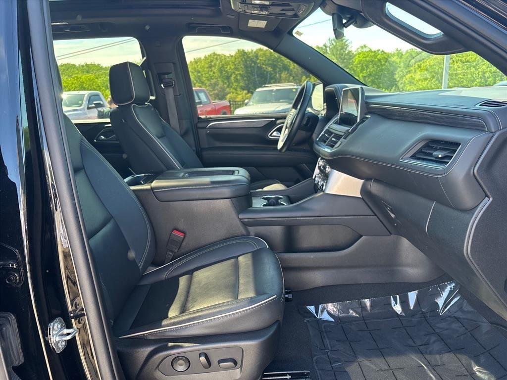 2023 GMC Yukon SLT - Photo 30
