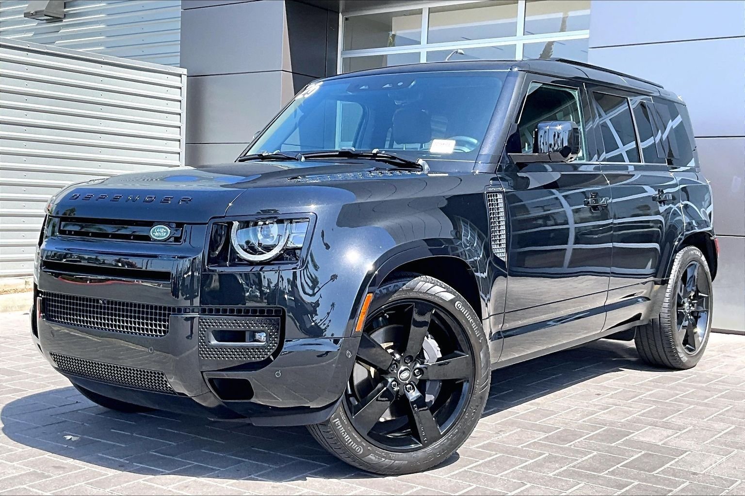 2025 Land Rover Defender