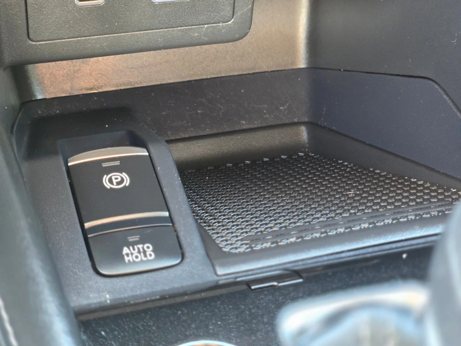 Used 2024 Gray/Super Black Nissan SR image 22