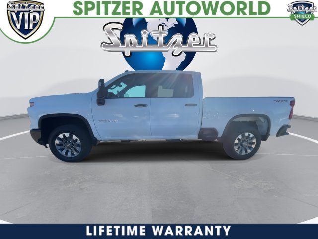 2026 Chevrolet Silverado 2500 HD photo 9 of 41