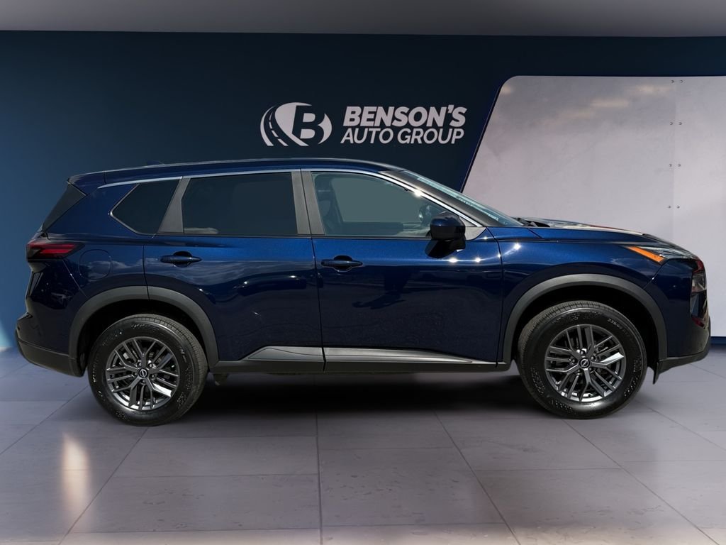 Used 2026 Blue Nissan SV image 6