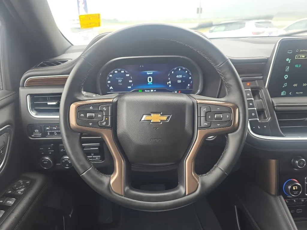 Used 2024 Black Chevrolet High Country image 10