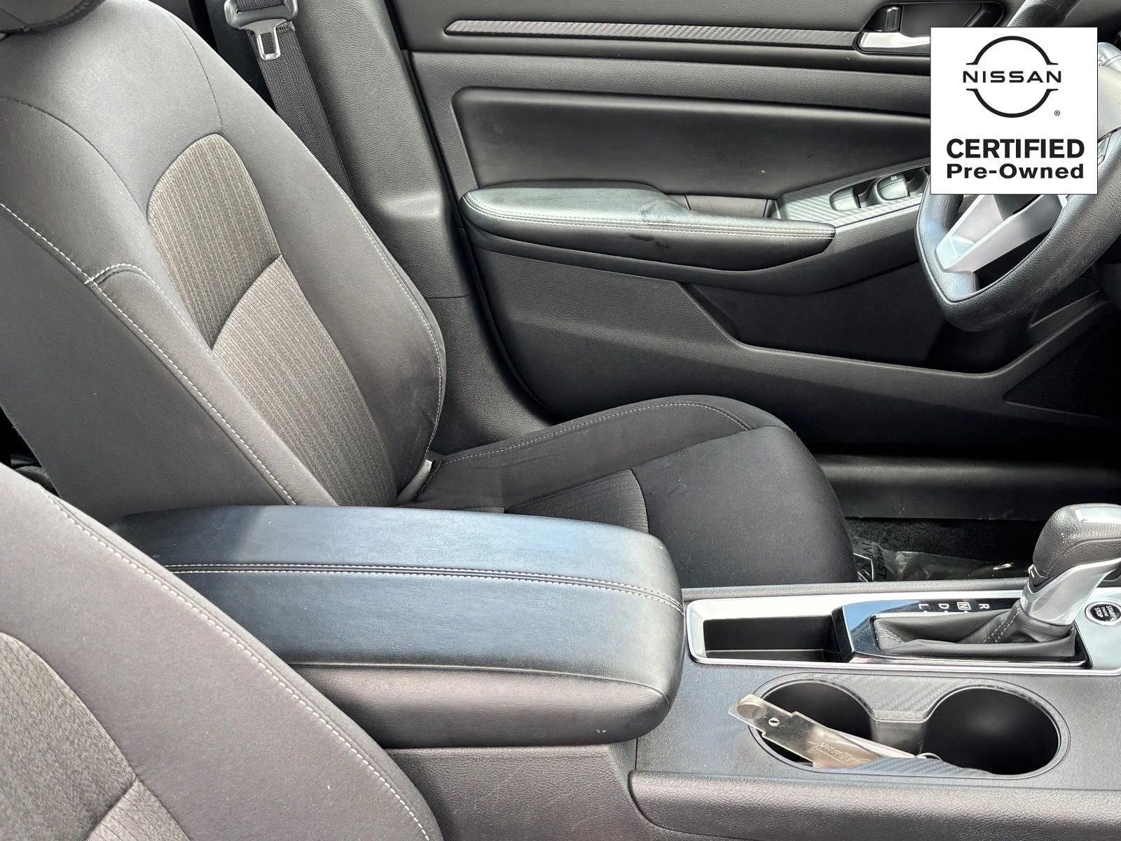 Used 2025 Gun Metallic Nissan 2.5 SV image 9