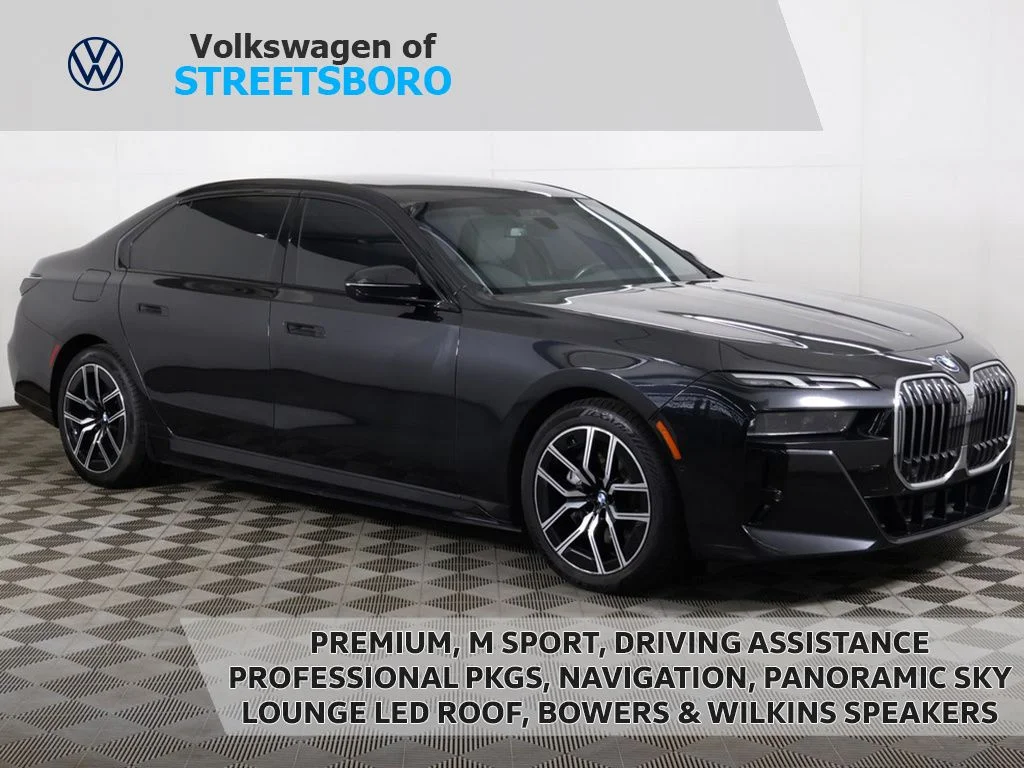 2024 BMW i7 Base