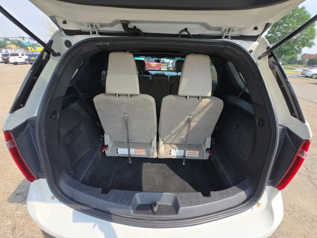Used 2012 White Ford XLT image 23