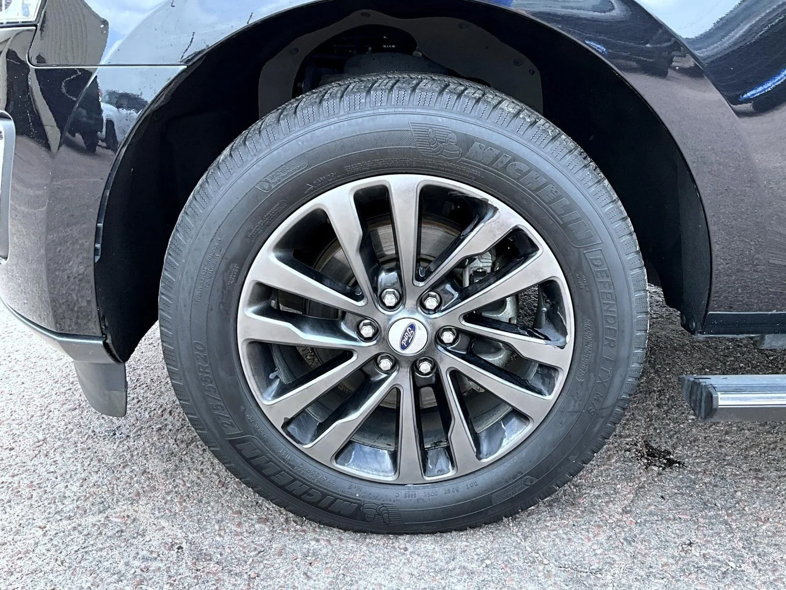 Used 2019 Black Ford Limited image 24