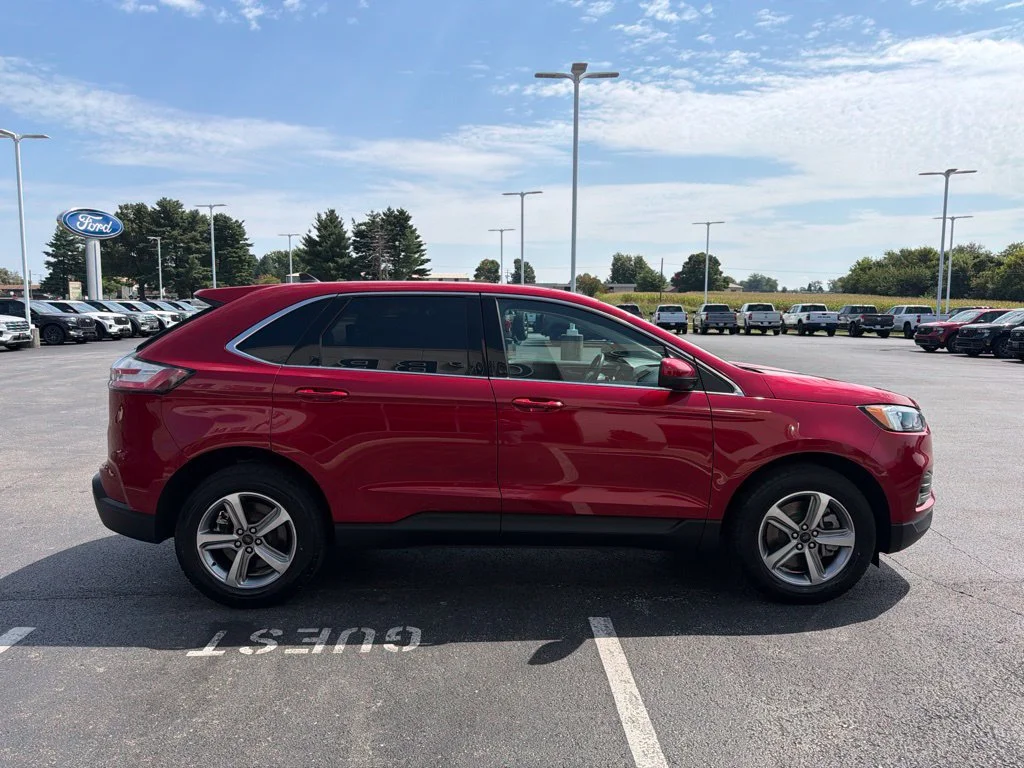Used 2023 Rapid Red Metallic Tinted Clearcoat Ford SEL image 6