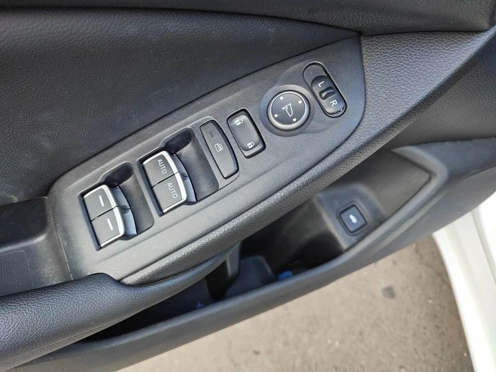 Used 2019 White Honda Sport image 14