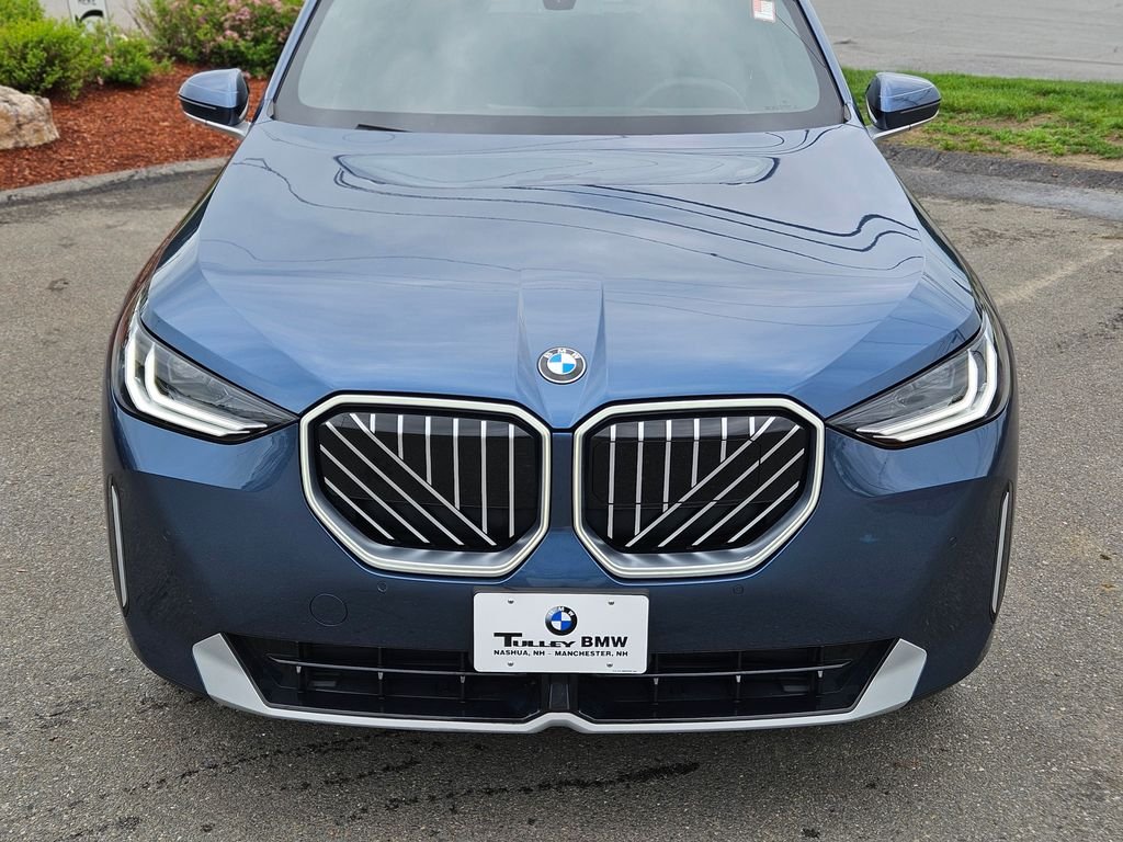 Used 2025 Arctic Race Blue metallic BMW 30 xDrive image 8