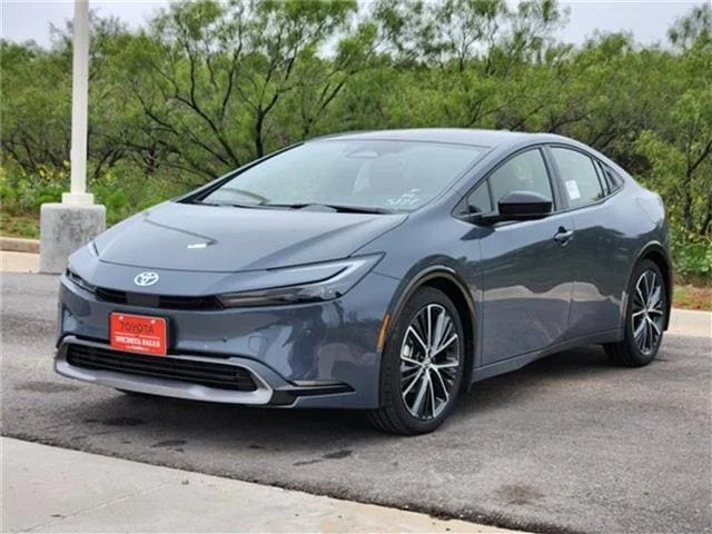 New 2026 Gray Toyota XLE Front-Wheel Drive image 2