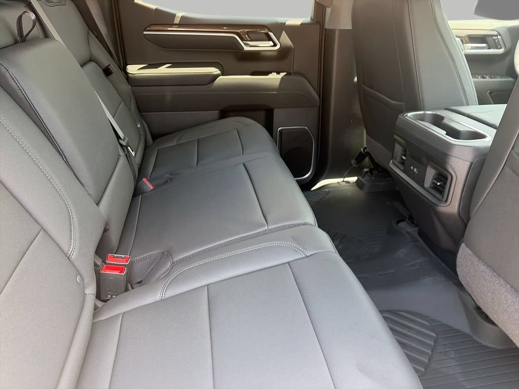 2026 Chevrolet Silverado 1500 LT - Photo 13