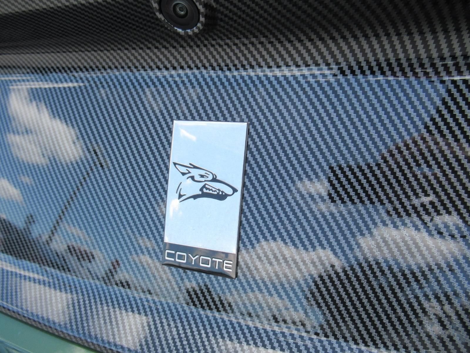 Used 2023 Green Ford GT Premium image 10
