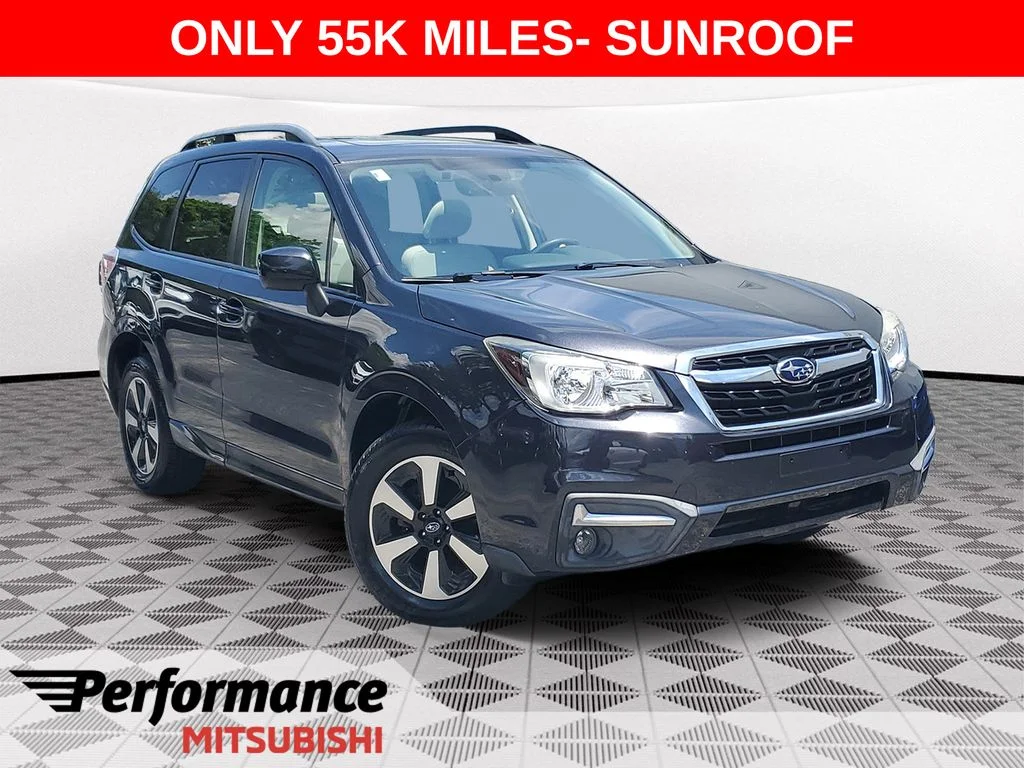 Used 2017 Gray Subaru 2.5i Premium image 1