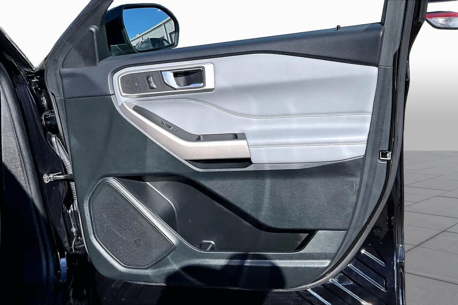 Certified Used 2024 Agate Black Metallic Ford XLT image 23