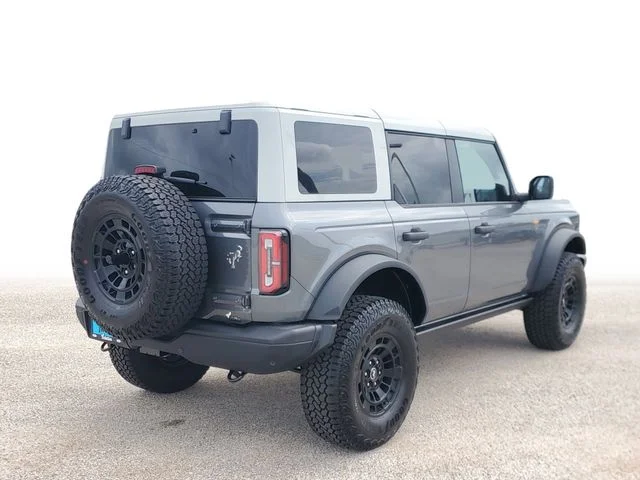 New 2026 Carbonized Gray Metallic Ford Badlands® image 4