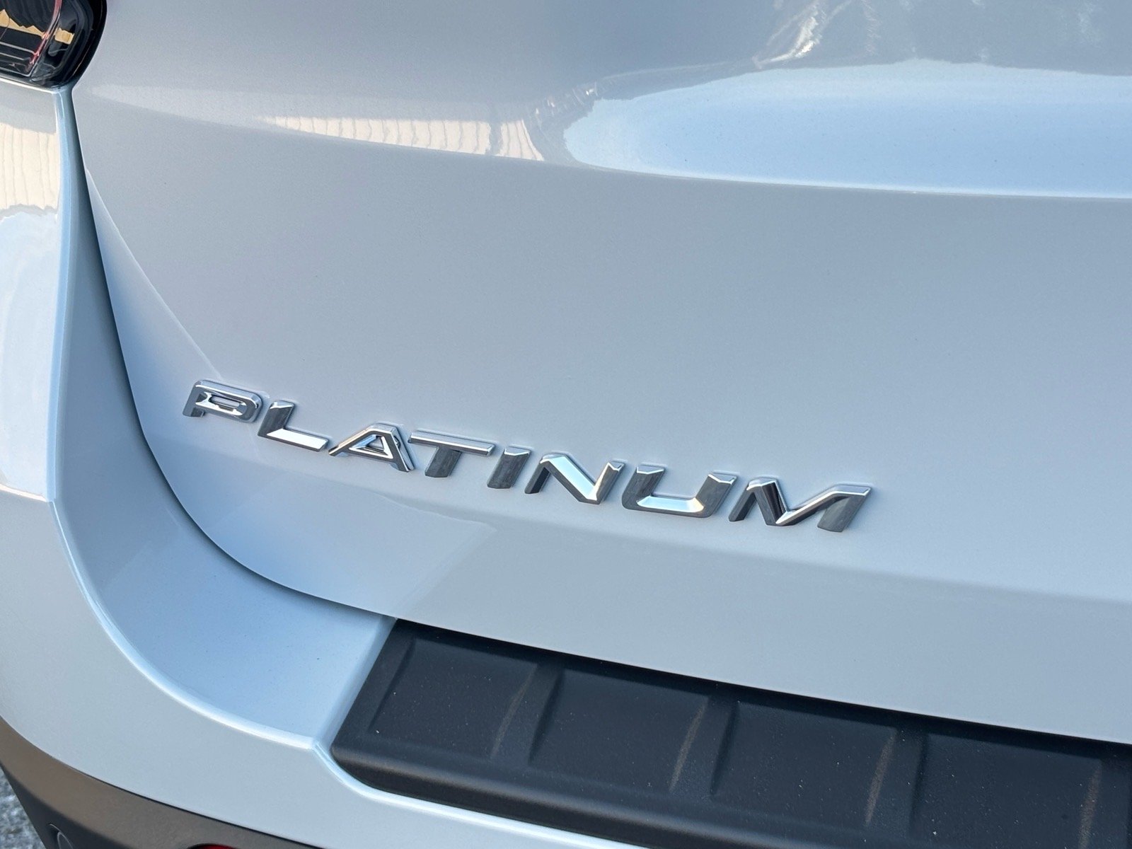 New 2026 Space White Ford Platinum image 6