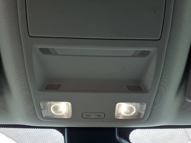 Used 2020 Silver Ford XLT image 28