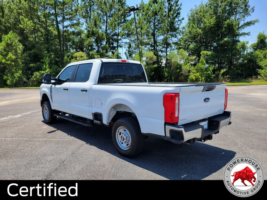 Used 2024 White Ford XL image 4