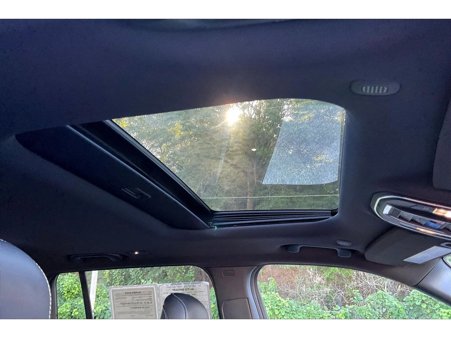 Used 2023 Silver Jeep Altitude image 15