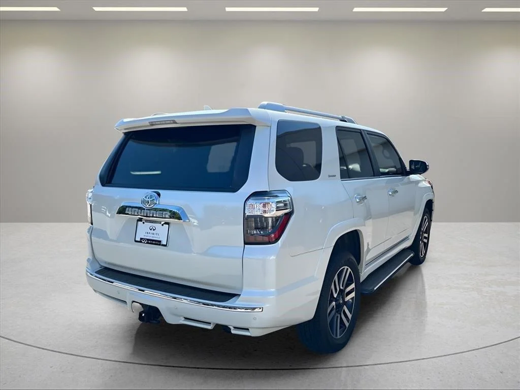 Used 2022 Blizzard Pearl Toyota Limited image 6