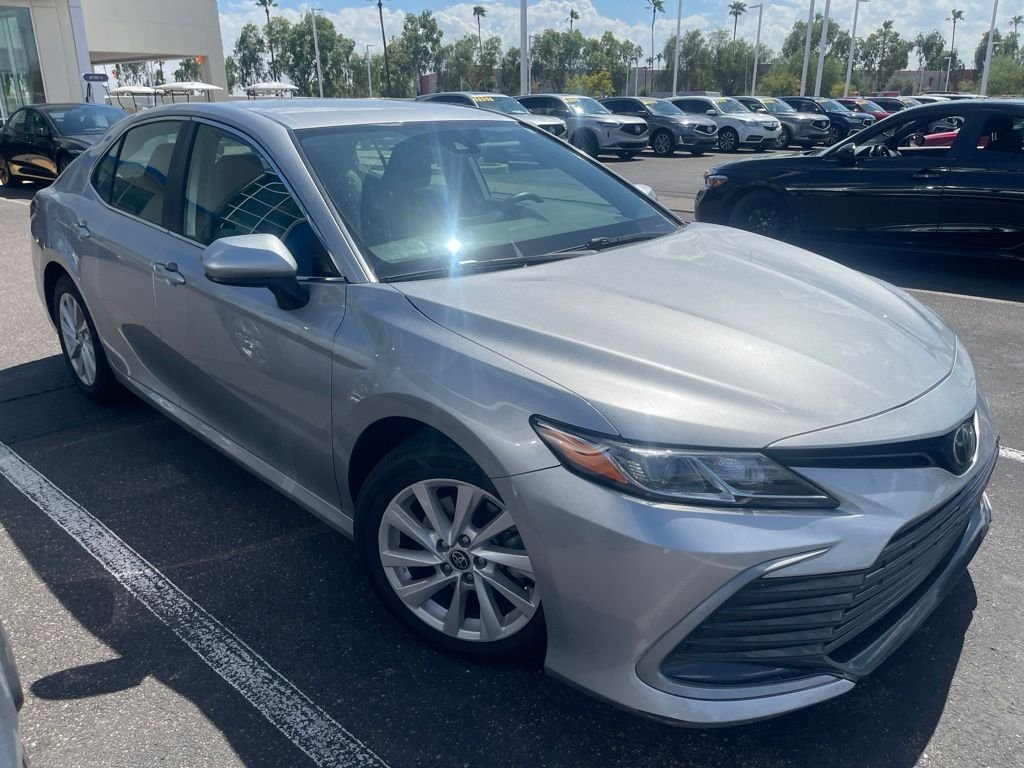 Used 2023 Celestial Silver Metallic Toyota LE image 3
