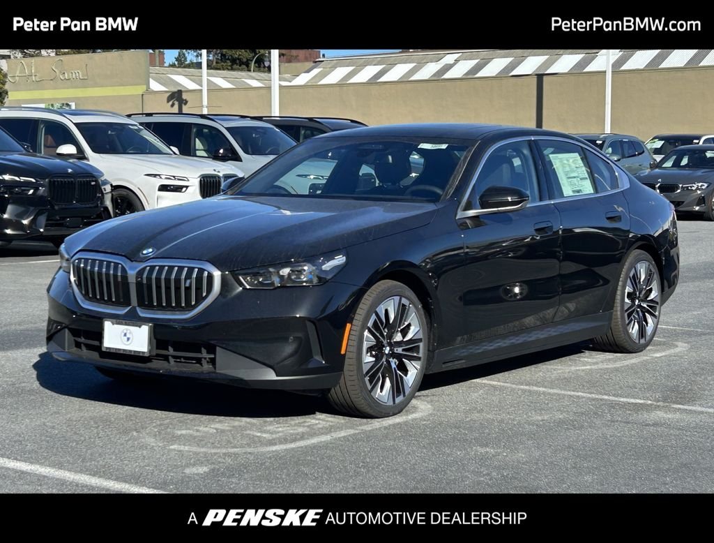 New 2027 Black Sapphire Metallic BMW eDrive40 image 1