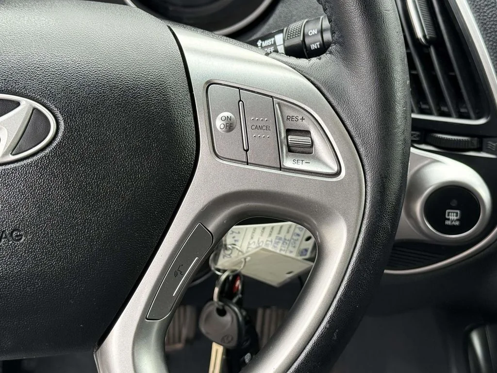 Used 2012 Silver Hyundai Limited image 22