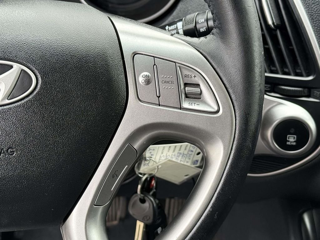 Used 2012 Silver Hyundai Limited image 22