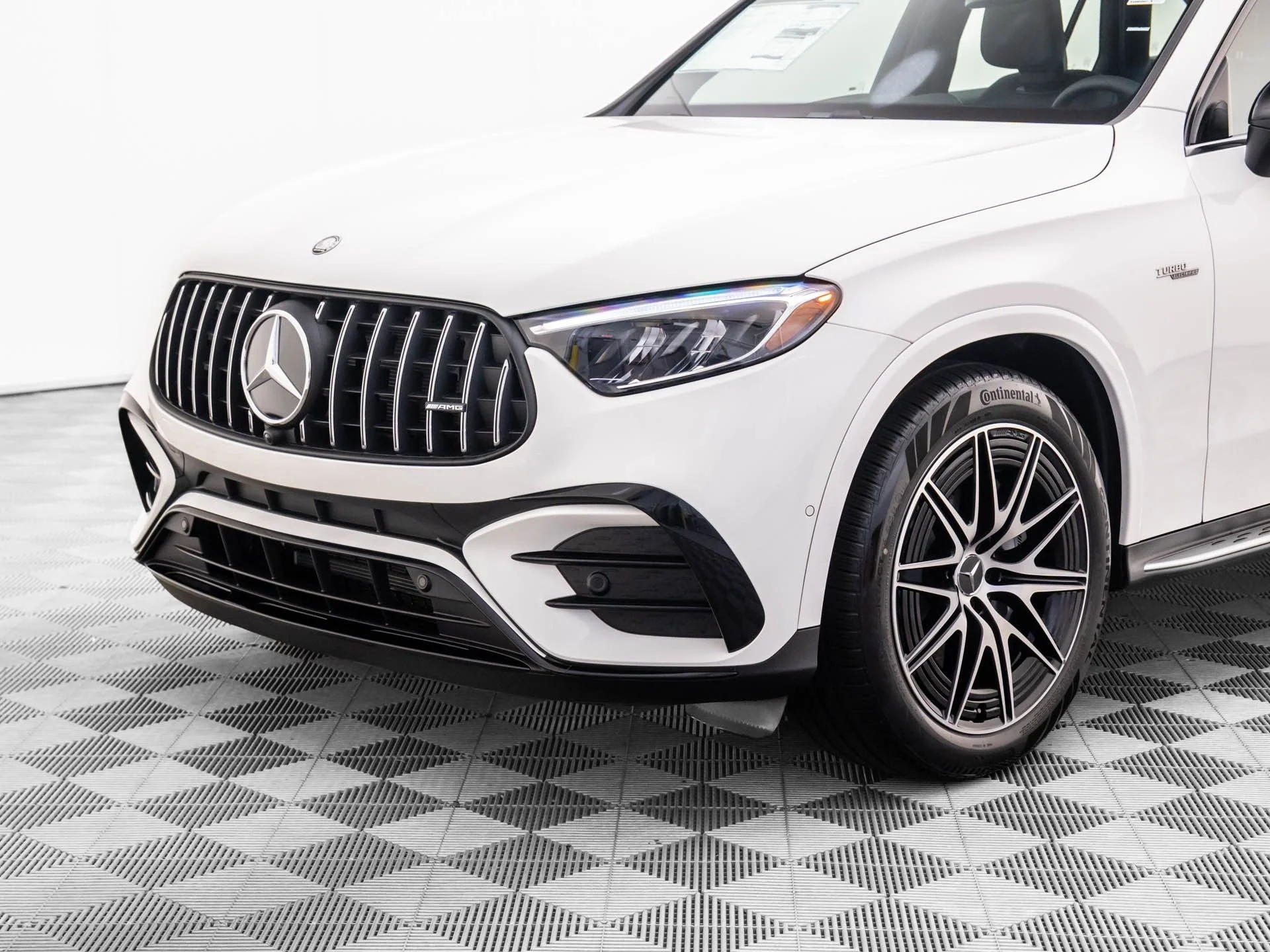 New 2026 White Mercedes-Benz GLC 43 AMG® image 37