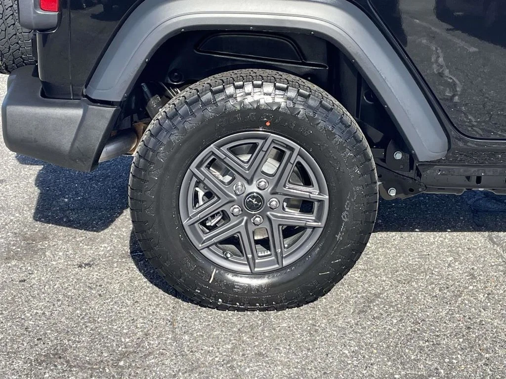 New 2026 Black Clear-Coat Exterior Paint Jeep Sport S image 12