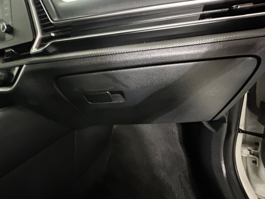 Used 2024 White Kia LX image 24