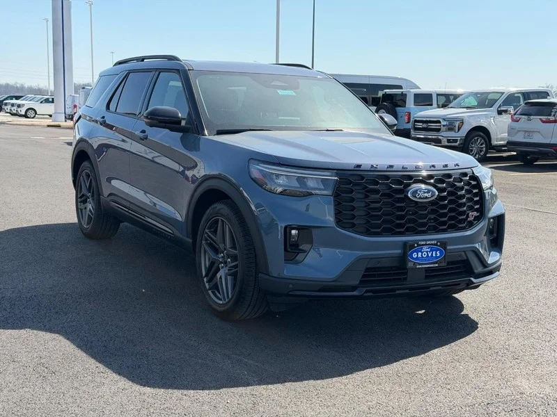 New 2026 Vapor Blue Metallic Ford ST image 3