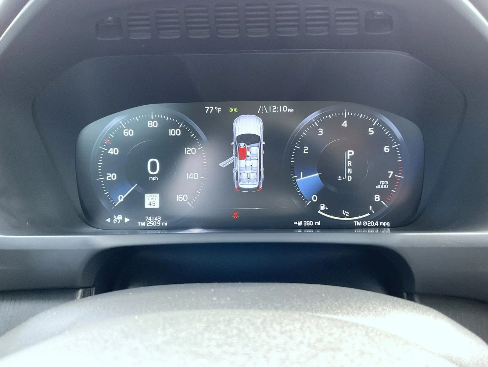 Used 2020 White Volvo T5 Momentum image 12